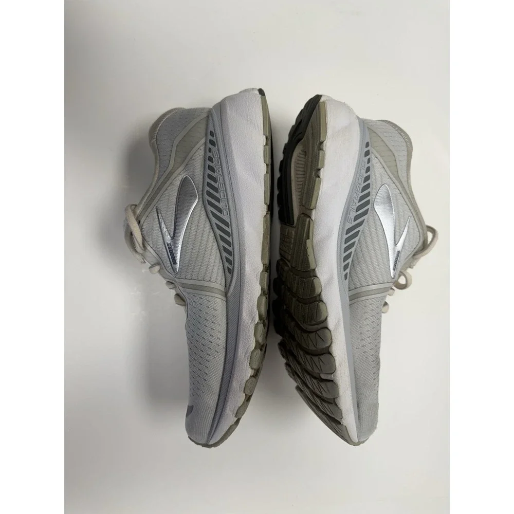 Brooks‎ Adrenaline GTS 20 White Silver Running Shoes Women's Size 7 Medium B